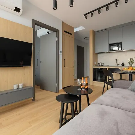 Lighthouse Luxury Penthouse - Jantar Apartament