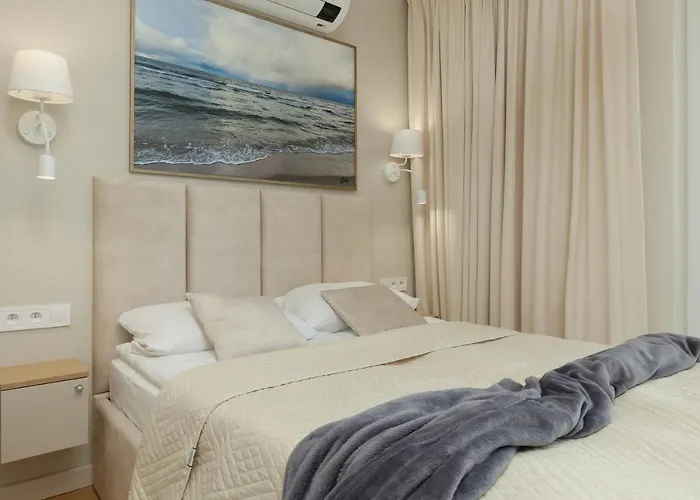 Lighthouse Luxury Penthouse - Jantar