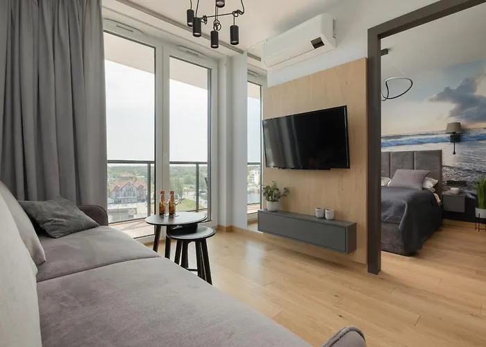 Lighthouse Luxury Penthouse - Jantar